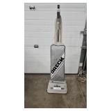 ORECK XL VACUUM