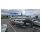 1992 SUNTRACKER PONTOON & TRAILER