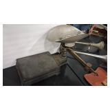 FAIRBANKS VTG SCALE & WEIGHTS