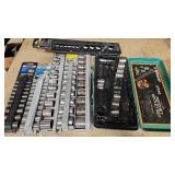 GROUP OF ASSORTED SOCKETS METRIC AND SAE