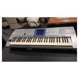 YAMAHA PSR 1500 KEYBOARD