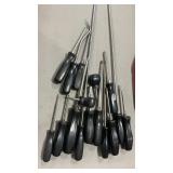ASSORTED SNAP-ON SCREWDRIVERS AND PICKS