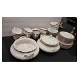 ROYAL DOULTON 'PAVANNE' PARTIAL  CHINA SET