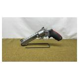 TAURUS RAGING BULL 454 CASULL REVOLVER