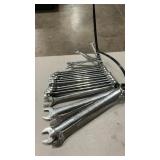 GEARWRENCH AND STANLEY SAE & METRIC COMBINATION