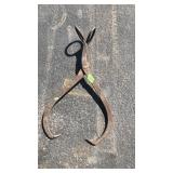 ICE TONGS