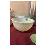 VINTAGE FIRE KING SWIRL BOWL