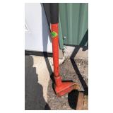 ORANGE WEDGE HEAD SPLITTING MAUL
