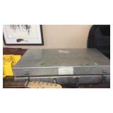 ALUMINUM HAND GUN CASE 24'X14'X5'