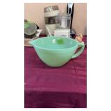 FIRE KING JADEITE BATTER BOWL *HAS CHIP