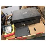 VINTAGE CAMERAS, UNIVERSAL SLIDE VIEWER,