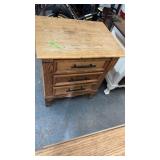 END TABLE 25'X19.5'X29'