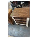 END TABLE 25'X19.5'X29'