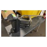BLACK & DECKER CAN OPENER & FRENCH FRY CUTTER