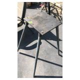 STEEL SHOP STAND