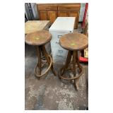 2 MATCHING STOOLS **NEEDS REPAIR
