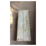 WOOD TOOL BOX