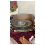 LARGE DECORATIVE BOWL & PLATE 19' DIA