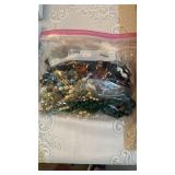BAG OF COSTUME JEWELRY
