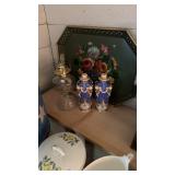 OIL LAMP, HAND PAINTED TRAY & 2 HAND PAINTED VASES