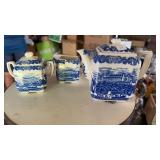BLUE & WHT TEA SET