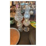 2 VINTAGE OIL LAMPS