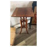 PARLOR TABLE