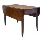 MAHOGANY HEPPLWHITE PEMBROKE TABLE WITH DRAWER