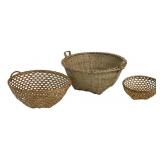 3 BASKETS, 2 OPEN WEAVE CHEESE& DOUBLE HANDLED