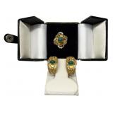 18KT SQUARE CUT EMERALD RING WITH DIAMOND ACCENTS