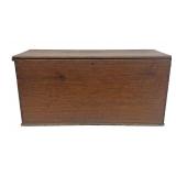 LG 18THC. FEATHER TICK STORAGE BOX W/ STRAP HINGES