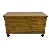 C. 1825 CHROME YELLOW SMOKE GRAINED BLANKET CHEST