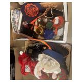 2 boxes collectibles