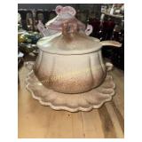 Brown tureen set