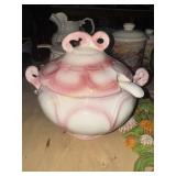 Pink tureen