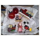 7 Christmas ornaments