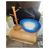 Breadbox and plastic nesting bowls
