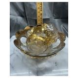 Gold and clear berry bowl set