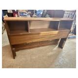 Bookshelf headboard