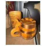 2 wooden steins