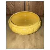 Shawnee pottery yellow bulb bowl has chip on