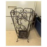 Metal art umbrella stand