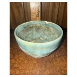 McCarty pottery jade bowl does have chip-pieces