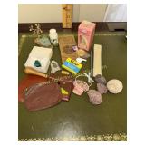 Geodes, advertising, leather coin purses, Cracker