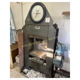 Forney electric/hydrolic press