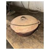 Dutch oven with lid