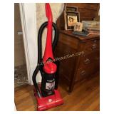 Dirt devil vacuum cleaner