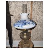 Aladdin Washington drape oil lamp with hand