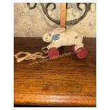 1940s Hubley rabbit pull toy