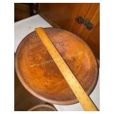 Primitive wooden bowl